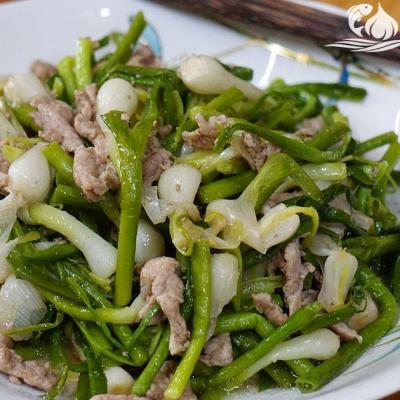 Cách làm món tỏi non Lý Sơn xào thịt bò ngon khó cưỡng "vạn người mê" ở đảo Lý Sơn